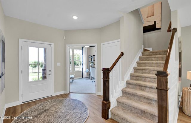 3000 Catalpa Glen Dr, Fisherville, KY 40023