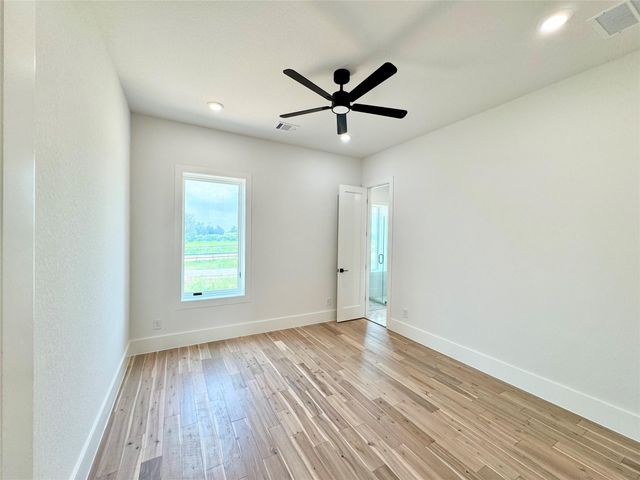 14260 Hargrove Lane, Washington, TX 77880
