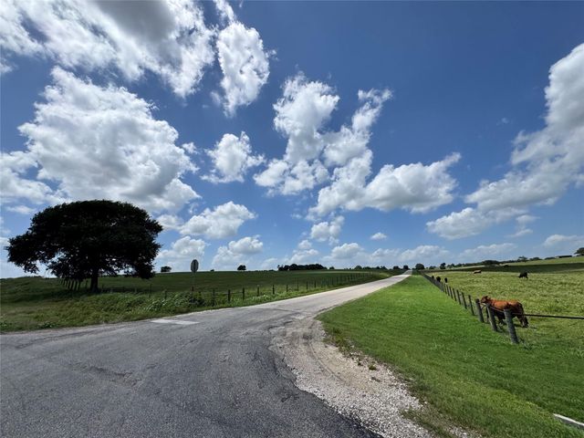 14260 Hargrove Lane, Washington, TX 77880