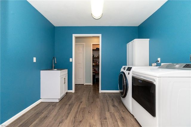 2044 Columbo AVE, Chesapeake, VA 23321
