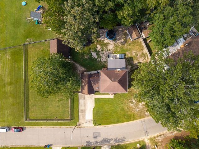 2044 Columbo AVE, Chesapeake, VA 23321