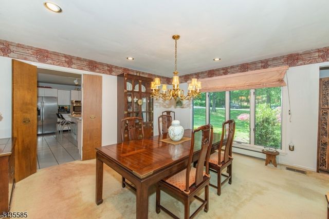 15 Wilshire Dr, Sparta Twp., NJ 07871
