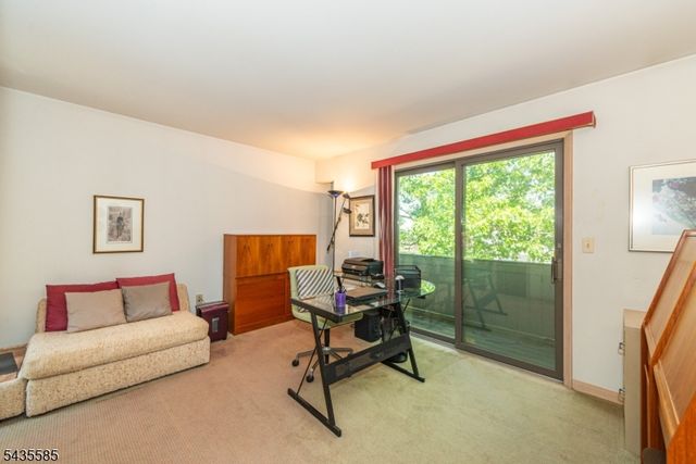 15 Wilshire Dr, Sparta Twp., NJ 07871