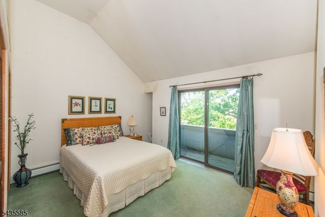 15 Wilshire Dr, Sparta Twp., NJ 07871