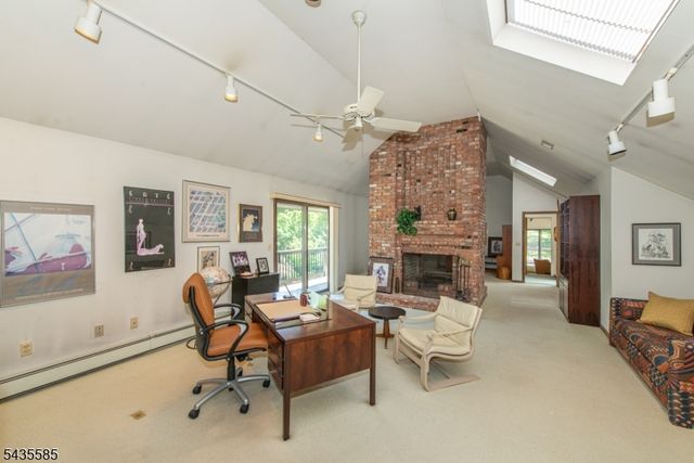15 Wilshire Dr, Sparta Twp., NJ 07871