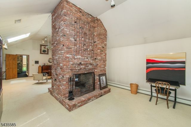 15 Wilshire Dr, Sparta Twp., NJ 07871