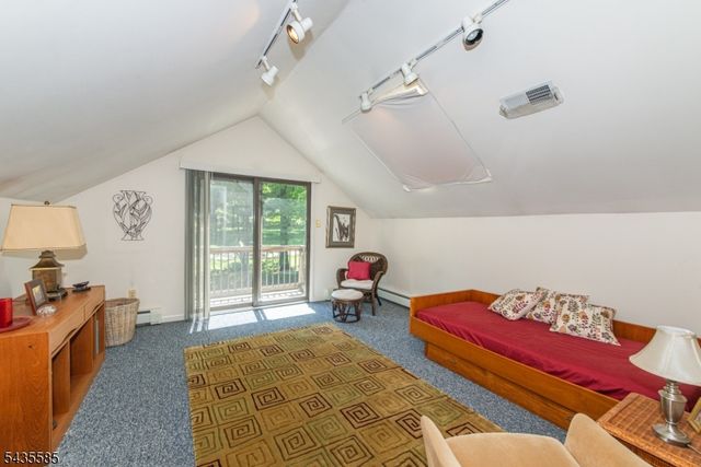 15 Wilshire Dr, Sparta Twp., NJ 07871