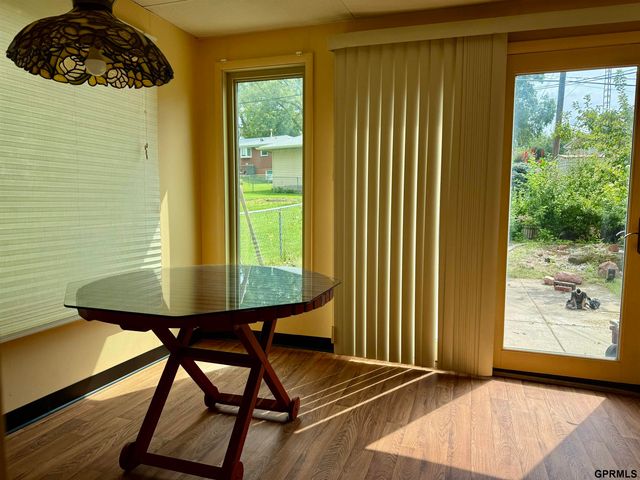 410 Skyway Road, Lincoln, NE 68505