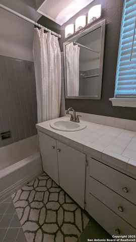 307 Rexford, San Antonio, TX 78216
