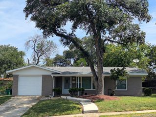 307 Rexford, San Antonio, TX 78216