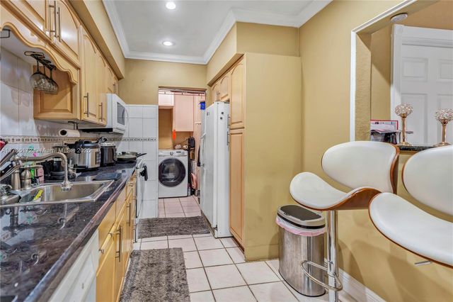 5801 W 2nd Ct, Hialeah, FL 33012