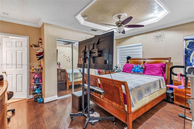 5801 W 2nd Ct, Hialeah, FL 33012