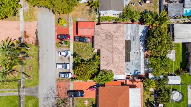 5801 W 2nd Ct, Hialeah, FL 33012