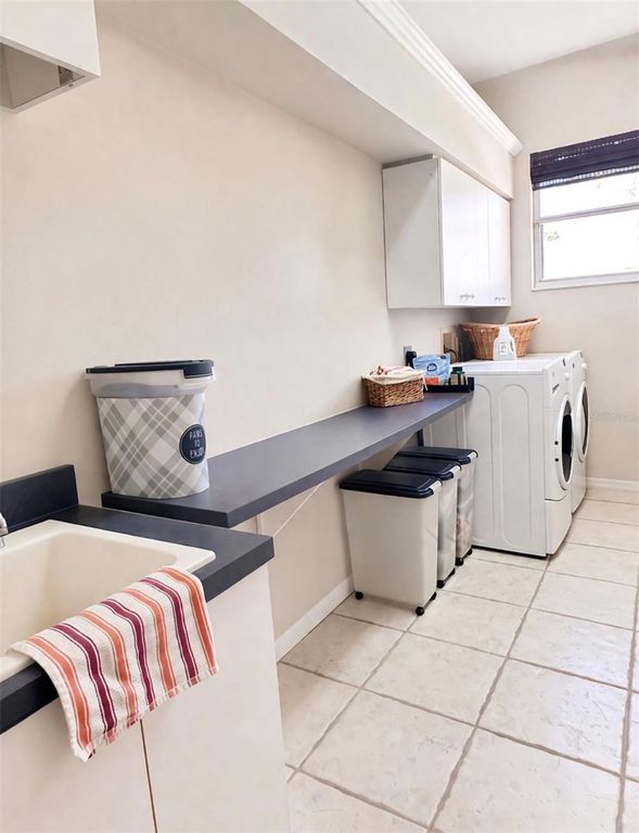 7407 PINE VALLEY STREET