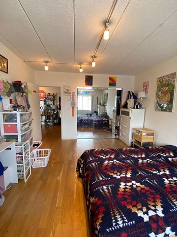 40 High St 308, Dedham, MA 02026