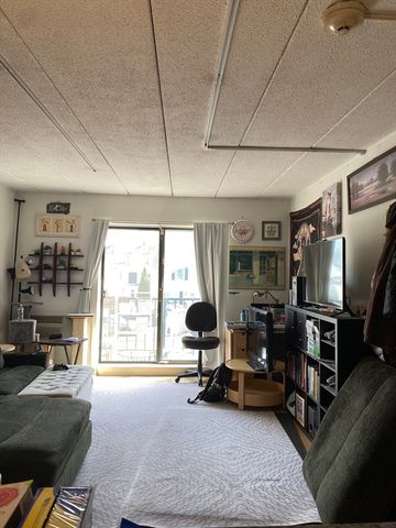 40 High St 308, Dedham, MA 02026