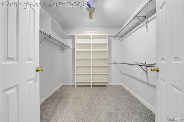 37418 Legends Trail Drive, Farmington Hills, MI 48331