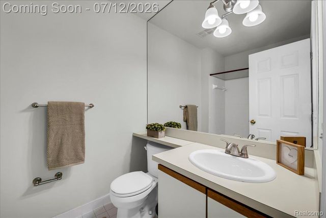 37418 Legends Trail Drive, Farmington Hills, MI 48331