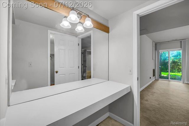 37418 Legends Trail Drive, Farmington Hills, MI 48331