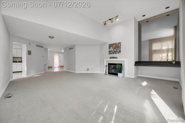 37418 Legends Trail Drive, Farmington Hills, MI 48331