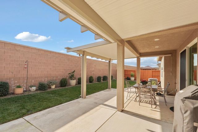 1104 Audrey Ct, Galt, CA 95632