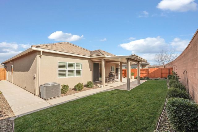 1104 Audrey Ct, Galt, CA 95632