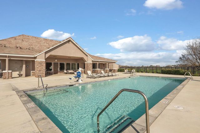 1104 Audrey Ct, Galt, CA 95632