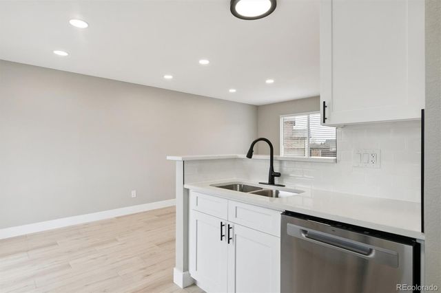 17208 E Florida Place, Aurora, CO 80017