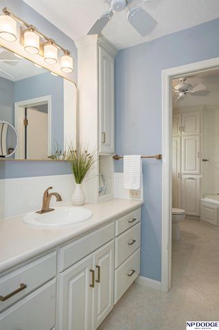 22132 Riverside Drive, Omaha, NE 68022