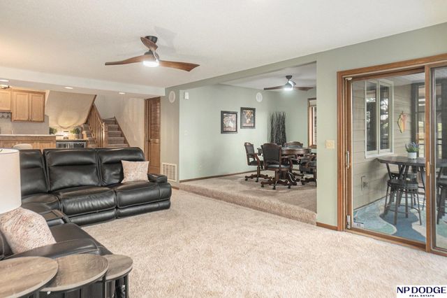 22132 Riverside Drive, Omaha, NE 68022