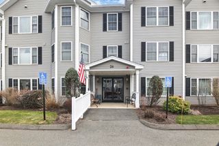 26 Greenleaves 619, Amherst, MA 01002