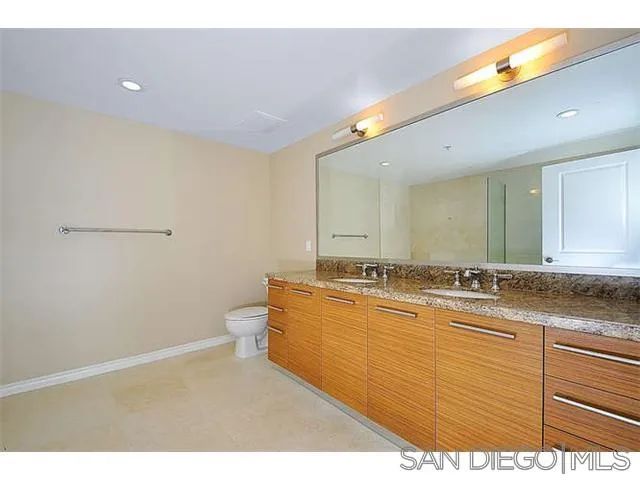 1431 Pacific Highway 414, San Diego, CA 92101