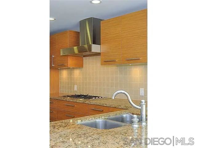 1431 Pacific Highway 414, San Diego, CA 92101