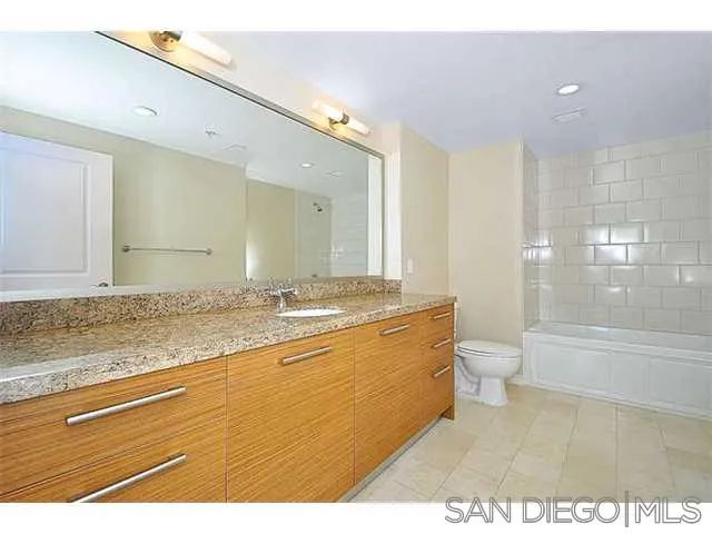 1431 Pacific Highway 414, San Diego, CA 92101