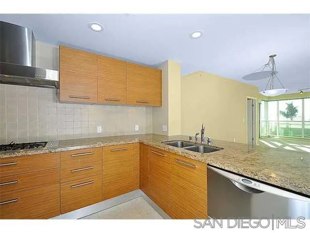 1431 Pacific Highway 414, San Diego, CA 92101