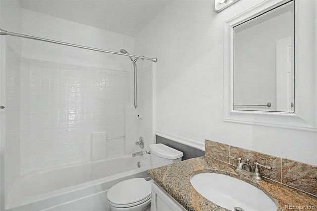 10021 Apollo Bay Way, Littleton, CO 80130