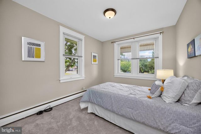 355 E LINFIELD TRAPPE RD, Royersford, PA 19468