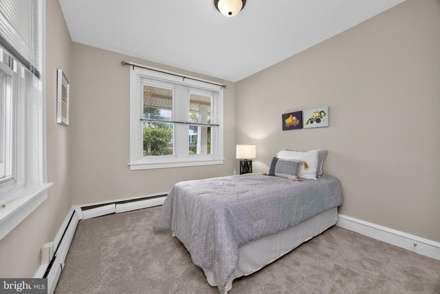 355 E LINFIELD TRAPPE RD, Royersford, PA 19468