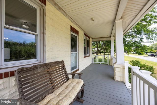 355 E LINFIELD TRAPPE RD, Royersford, PA 19468