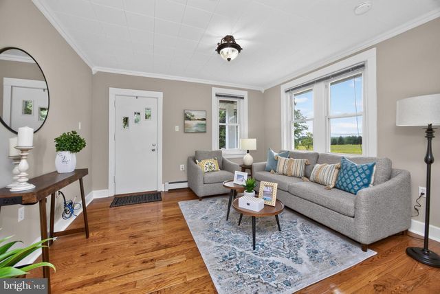 355 E LINFIELD TRAPPE RD, Royersford, PA 19468