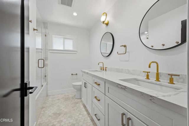77 Ross Place, Sierra Madre, CA 91024