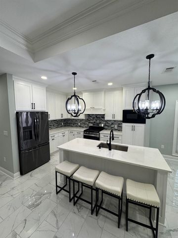 202 Quail Ridge Drive, Hot Springs, AR 71901