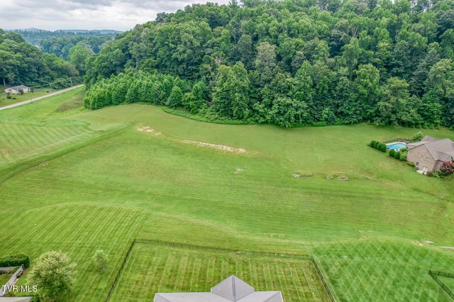 105 Shadden Springs, Gray, TN 37615