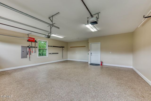 105 Shadden Springs, Gray, TN 37615