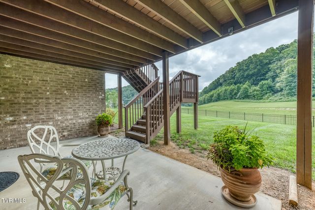 105 Shadden Springs, Gray, TN 37615