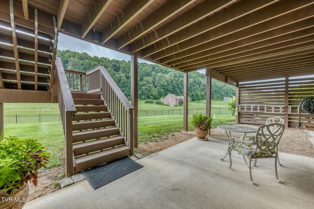 105 Shadden Springs, Gray, TN 37615