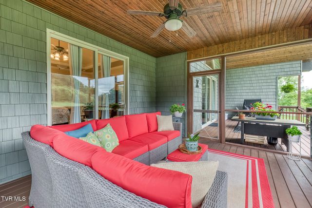 105 Shadden Springs, Gray, TN 37615