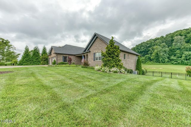 105 Shadden Springs, Gray, TN 37615