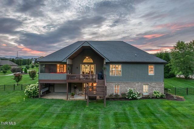 105 Shadden Springs, Gray, TN 37615