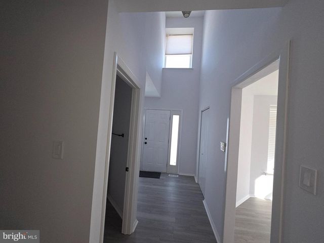 70 SUBURBAN BLVD, Delran, NJ 08075